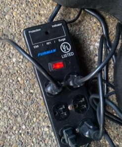 Furman Power Conditioner (SS6B) black Standard Strip 29 91NyPO60YL