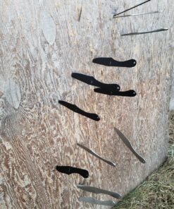 Perfect Point Throwing Knives – Set of 12 – 6 Satin Finish and 6 Black Stainless Steel Throwing Knives, Includes Nylon Sheath, Full Tang Construction, Well Balanced, – PAK-712-12 46 91OHHKTYJL