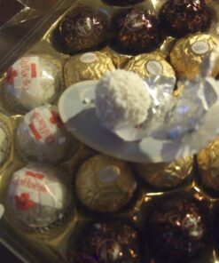 Ferrero Collection, 24 Count, Premium Gourmet Assorted Hazelnut Milk Chocolate, Dark Chocolate And Coconut Chocolates, Luxury Chocolate Holiday Gift Box 24 Count (Pack of 1) 41 91OUH8RzLL