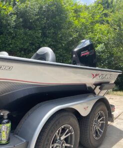 Boat Juice Boat Cleaning Kit - Exterior Boat Cleaner Water Spot Remover, Interior Boat Cleaner for Seats and Vinyl, 2 Microfiber Towels - Boat Cleaning and Detailing Supplies (Kit) 51 91OX7it5tOL