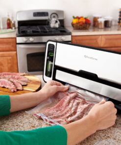 FoodSaver 5800 Series Vacuum Sealer Machine, 2-In-1 Automatic Bag-Making Vacuum Sealing System with Handheld Vacuum Sealer for Airtight Food Storage and Sous Vide, FS5860, Silver 23 91PEZT1OsqL
