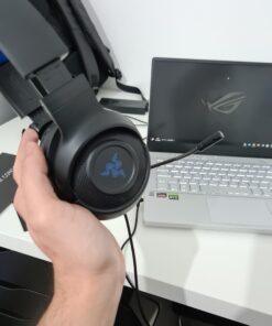 Razer Kraken X Ultralight Gaming Headset: 7.1 Surround Sound - Lightweight Aluminum Frame - Bendable Cardioid Microphone - for PC, PS4, PS5, Switch, Xbox One, Xbox Series X|S, Mobile - Black/Blue Classic Black/Blue 37 91QUiqV3JL