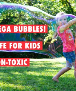 The Original Giant Bubble Wand Makes The World's Longest Bubbles, Over 36 feet Long, Includes 2.7 Gallons of Giant Bubble Solution, Non-Toxic Certified 23 91QyOBQyu2L