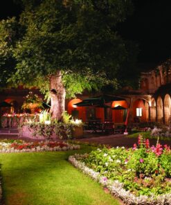 Lithonia Lighting OVFL 2RH 40K 120 PE WH M4 Twin Head Dusk to Dawn Adjustable Outdoor Integrated LED Flood Light, White, 2 Round Gen 1 2 Round Heads 12 91SE1oa4rL