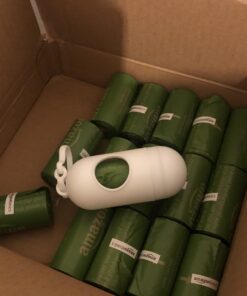 Amazon Basics Dog Poop Bags With Dispenser and Leash Clip, Brazilian Mango Scented, 270 Count, 18 Pack of 15, 13 Inch x 9 Inch 270 Bags 24 91SyepoqJNL