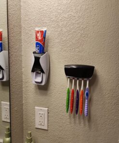 WAYCOM Dust-Proof Toothpaste Dispenser Toothpaste Squeezer Kit (Black) Black 29 91SzPNNoFYL