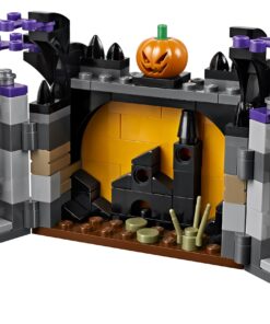 LEGO Holiday 6175449 Halloween Haunt 40260, Multi 10 91TPVndpP9L