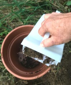 Rubbermaid Commercial Products Food Service Utility Scoop, 64-Ounce, White, for Ice/Bar and Ingredient Use in Restaurant/Kitchen 44 91TW6c2w9xL