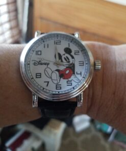 Disney Mickey Mouse Adult Vintage Articulating Hands Analog Quartz Watch 5 91WUYmPm8wL