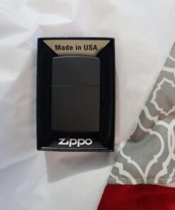 Zippo Matte Pocket Lighters Logo Black 32 91WYUcn2QiL 1