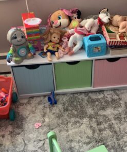 KidKraft Nantucket Wooden Storage Bench with Three Bins and Wainscoting Detail - Pastel, Gift for Ages 3+ 22 91WtGi1iCnL