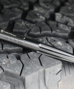 Smith & Wesson SWPENBK 5.7in Aircraft Aluminum Refillable Tactical Screw Cap Pen for Outdoor, Survival, Camping and EDC, Multicolor, One Size,Black 16 91XHVZb3itL