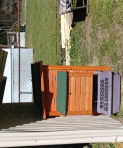 TRIXIE Pet Products Chicken Coop with Outdoor Run, 66.75 x 30.25 x 41.25 inches 66.8"L x 30.3"W x 41.3"H 61 91YB23MNZIL