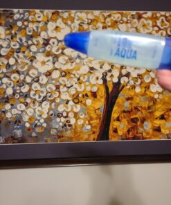 Tombow 52180 MONO Aqua Liquid Glue, 1.69 Ounce, 1-Pack. Dual Tip Dispenser for Precise to Full Coverage Application that Dries Clear Original Version 39 91bCBrOZmoL