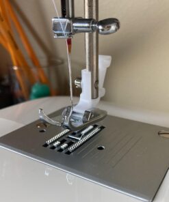 SINGER | Start 1304 Sewing Machine with 6 Built-in Stitches, Free Arm Sewing Machine - Best Sewing Machine for Beginners 47 91c Zmc0leL