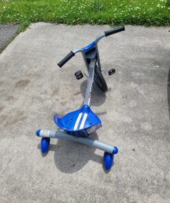 Razor RipRider 360 Caster Trike for Kids Ages 5+ - Lightweight, Rubber Handlebars, Steel Frame, for Riders up to 160 lbs 37 91e664Jt5L