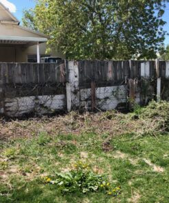 BLACK+DECKER 20V MAX Cordless Hedge Trimmer, 22-Inch, Tool Only (LHT2220B) 45 91fpY56rWwL