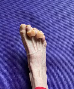 ZenToes Gel Toe Separators for Overlapping Toes, Bunions, Big Toe Alignment, Corrector and Spacer - 4 Pack (Beige) Beige 32 91jpBCVj6L