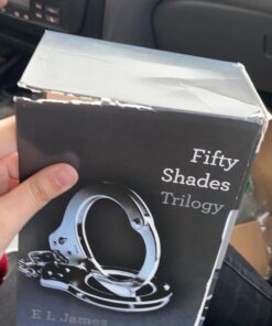 Fifty Shades Trilogy (Fifty Shades of Grey / Fifty Shades Darker / Fifty Shades Freed) 38 91jy6bBc4 L