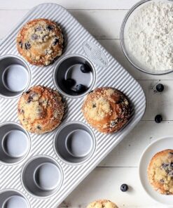 USA Pan Bakeware Muffin Pan, 12-Well, Aluminized Steel 25 91kG2t52kGL