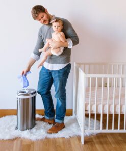 Ubbi Disposable Diaper Sacks, Lavender Scented, Easy-To-Tie Tabs, Diaper Disposal or Pet Waste Bags, 200 Count 32 91kVRHiJePL