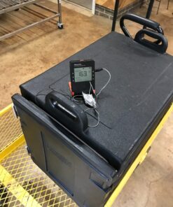 Carlisle FoodService Products Cateraide Plastic Insulated Food Container, Portable Food Warmer, Food Pan Carrier with Versatile Capacity for Parties, Catering, Buffets, 5 Full Pans, Black 36 91msdXMBiIL