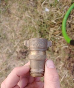 Camco Camper/RV Water Pressure Regulator | Protects RV Kitchen Small Appliances, Plumbing & Hoses | Reduces RV Water Pressure to Safe and Consistent 40-50 PSI | Drinking Water Safe (40055) 26 91nW6EClfQL