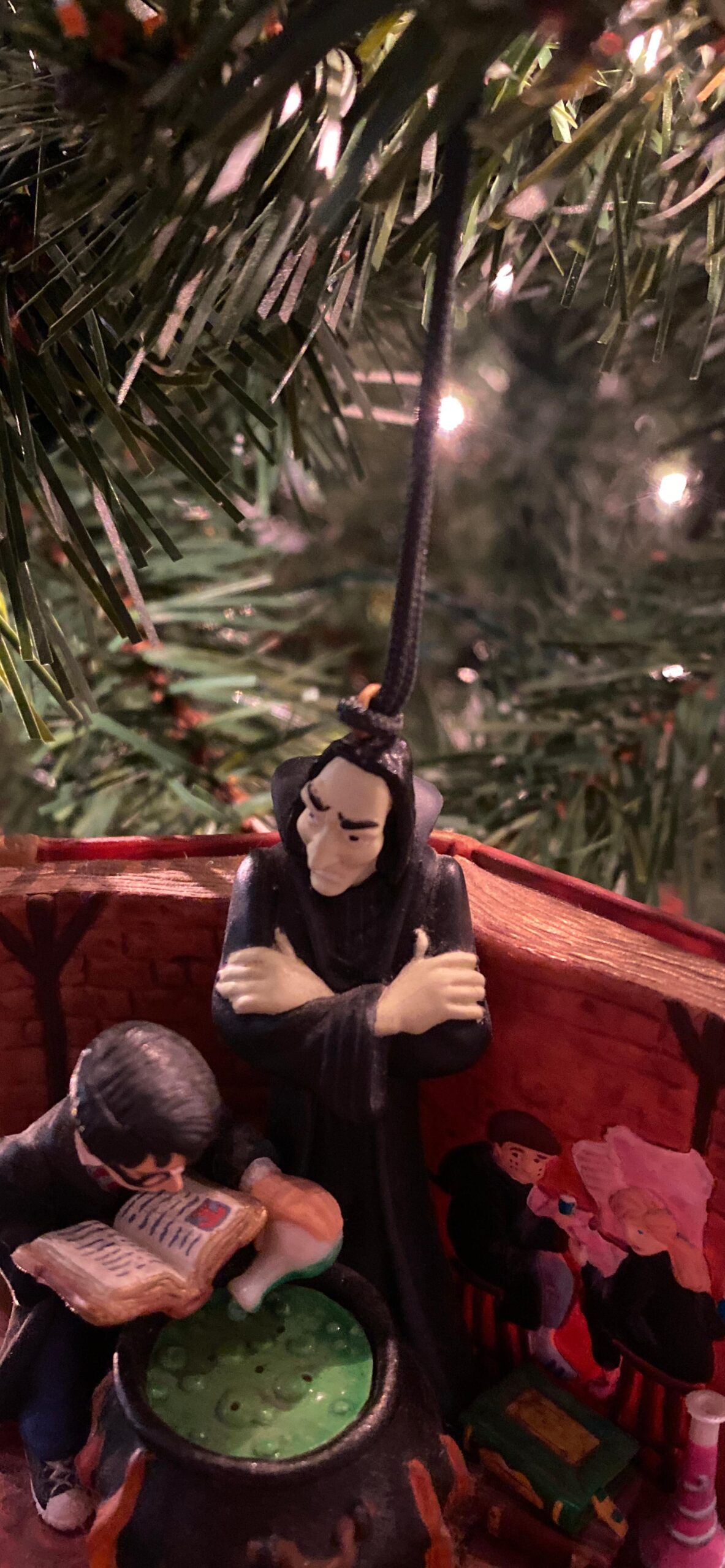 ORNAMENT ANCHOR Ornament Hooks for Hanging Christmas Decorations - No-Slip Hanging Hooks for Xmas - Heavy Duty Christmas Tree Ornaments Hanger Hooks for Small & Large Ornaments (Green, 24 Count) Green 11 ORNAMENT ANCHOR Ornament Hooks for Hanging Christmas Decorations - No-Slip Hanging Hooks for Xmas - Heavy Duty Christmas Tree Ornaments Hanger Hooks for Small & Large Ornaments (Green, 24 Count) Green - Image 11