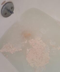 Aveeno Soothing Bath Soak for Eczema, Natural Colloidal Oatmeal, 8 ct. 1.50 Ounce (Pack of 8) 26 91qCbraKcuL