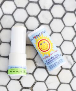 California Baby Everyday/Year-Round SPF 30+ Sunscreen Stick | Broad Spectrum | Mineral Sunscreen Face & Body | Titanium Dioxide | Allergy-Friendly | Reef Safe Sunscreen | Mineral Sunscreen For Sensitive Skin | 14 g / 0.5 oz. 0.5 Ounce (Pack of 1) 9 91ruKbyJrQL