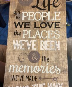 ARTEZA Outdoor Acrylic Paint Set, 20 Colours, 59 ml Bottles, with Storage Box, Rich Pigments, Multi-Surface Paints for Rock, Wood, Fabric, Leather, Paper, Crafts, Canvas and Wall Painting 20 x 59ml (2 fl oz) Outdoor 37 91tSFuKUOVL