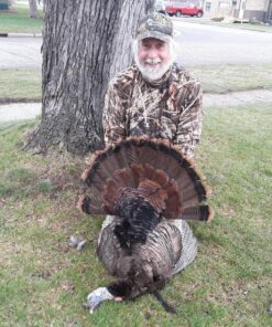 AVIAN-X LCD Breeder Hen Turkey Decoy | Durable Realistic Lifelike Collapsible Standing Hunting Decoy with Carry Bag & Stake, AVX8008 28 91uVdgXFnnL