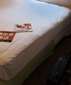 Utopia Bedding Premium Zippered Mattress Encasement (Fits 10 Inches Mattress, King) - Waterproof and Bed Bug Proof Mattress Protector - Six-Sided Mattress Cover 10" Deep 35 91xrx0eOXL