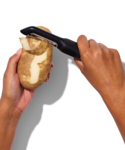 OXO Good Grips Swivel Vegetable Peeler 47 91zNUvEsPGL