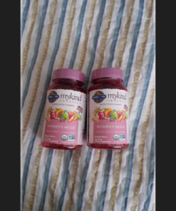 Garden of Life mykind Organics Women's Gummy Vitamins - Berry - Certified Organic, Non-GMO, Vegan, Kosher Complete Multi - Methyl B12, C & D3 - Gluten, Soy & Dairy Free, 120 Real Fruit Gummies 53 A17N3fAvdL