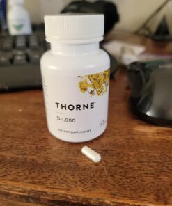 Thorne Vitamin D-1000 - Vitamin D3 Supplement - 1,000 IU - Support Healthy Bones, Teeth, Muscles, Cardiovascular, and Immune Function - Gluten-Free,Dairy-Free, Soy-Free - 90 Capsules 16 A19ANc1PejL