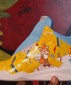 Angelus Leather Paint 4oz Starter Kit Set of Acrylic Paints For Sneakers, Shoes, Art, Crafts, Jackets, Shirts- Flexible, Made in USA 45 A1IGZ9W0IKL