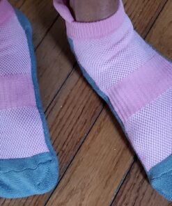 RATIVE Anti Slip Non Skid Hospital Socks with Grippers for Men Women Ankle-High Medium 3-pairs/Black+white+pink 18 A1IkyFgHS2L