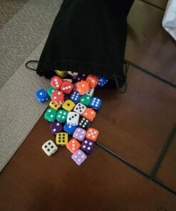 AUSTOR 100 Pieces Dice 6 Sided Game Dice Set, 10 x 10 16mm Acrylic Dice with Velvet Pouch for Tenzi, Farkle, Yahtzee, Bunco or Teaching Math 100 Pieces Round a 22 A1JSJMU7e5L