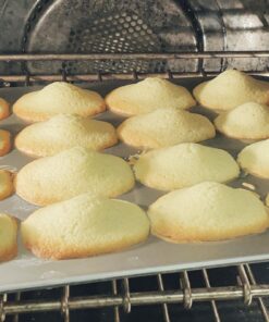 USA Pan Bakeware Madeleine Pan, 16-Well, Aluminized Steel 62 A1MNgK78ksL