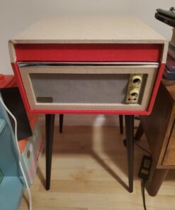 Crosley CR6233D-RE Dansette Bermuda Portable Vinyl Record Player Turntable with Aux-In and Bluetooth, Red 22 A1Mo6sEyGGL