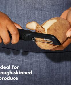 OXO Good Grips Swivel Vegetable Peeler 43 A1NWY7tytL