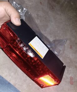 Wellmax 12V LED Trailer Lights, Submersible and Waterproof Low Profile Rectangular tail lights for RV, marine, boats, trailers 30 A1Um osoVQL