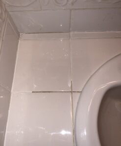 Grout Pen White Tile Paint Marker: Waterproof Grout Paint, Tile Grout Colorant and Sealer Pen - White, Narrow 5mm Tip (7mL) Narrow Tip 40 A1eDVCHT6 L