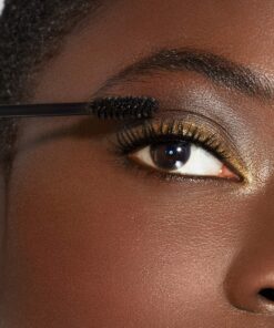 Maybelline Great Lash Washable Mascara, Volumizing Lash-Doubling Formula That Conditions As It Thickens, Blackest Black, 1 Count WASHABLE BLACKEST BLACK 0.43 Fl Oz (Pack of 1) 32 A1hXSmQNhL