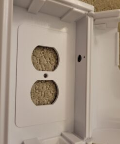 Safety Innovations Twin Door Baby Safety Outlet Cover Box for Babyproofing Outlets - More Interior Space for Extra Large Electrical Plugs and Adapters - Easy to Install - Easy to Use, (1-Pack) 38 A1io7axxfNL