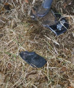 KiWAV Motorcycle Kickstand Pad Plate Support Accessory - Black - Soft Ground, Grass, Hot Pavement, Outdoor Parking, Anti Sinking 35 A1kV8a98YqL