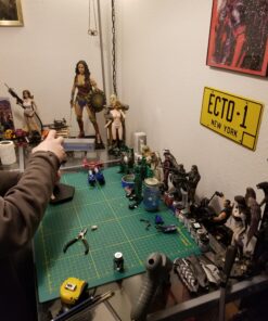 Crafty World 18 x 24 Cutting Mat for Sewing, Self Healing Double Sided Quilting Crafts Mat - Fabric Cutting Mat - Non Slip surface - Rotary Cutting Board A2-18x24 Green 39 A1whvY1kYaL