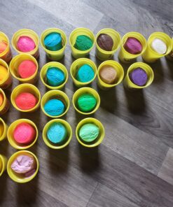 Play-Doh Modeling Compound 24-Pack Case of Colors, Party Favors, Non-Toxic, Multi-Color, 3-Ounce Cans, Ages 2 and up (Amazon Exclusive) Multicolor Frustration-Free Packaging 50 B14Ahq9ORdS