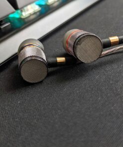 Betron YSM1000 Earphones in Ear Headphones Wired 3.5mm Jack Tangle-Free Cable Case and Noise Isolating Earbuds 44 B17Yjz6xDkS